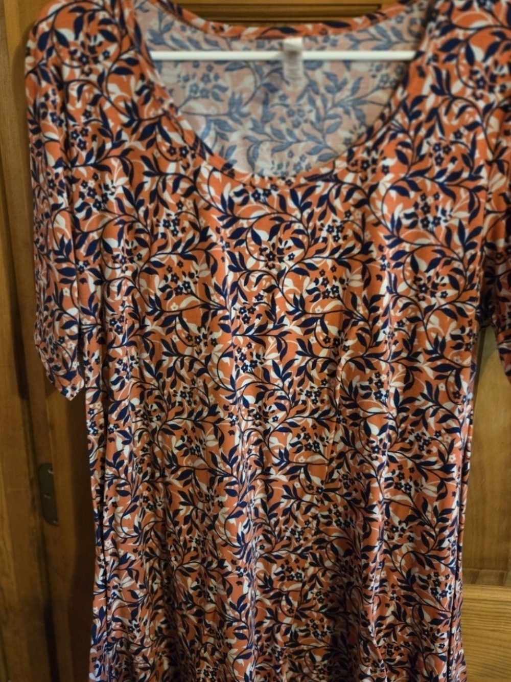 Women’s Orange Floral Scoop Neck Top - Navy & Cream Pattern